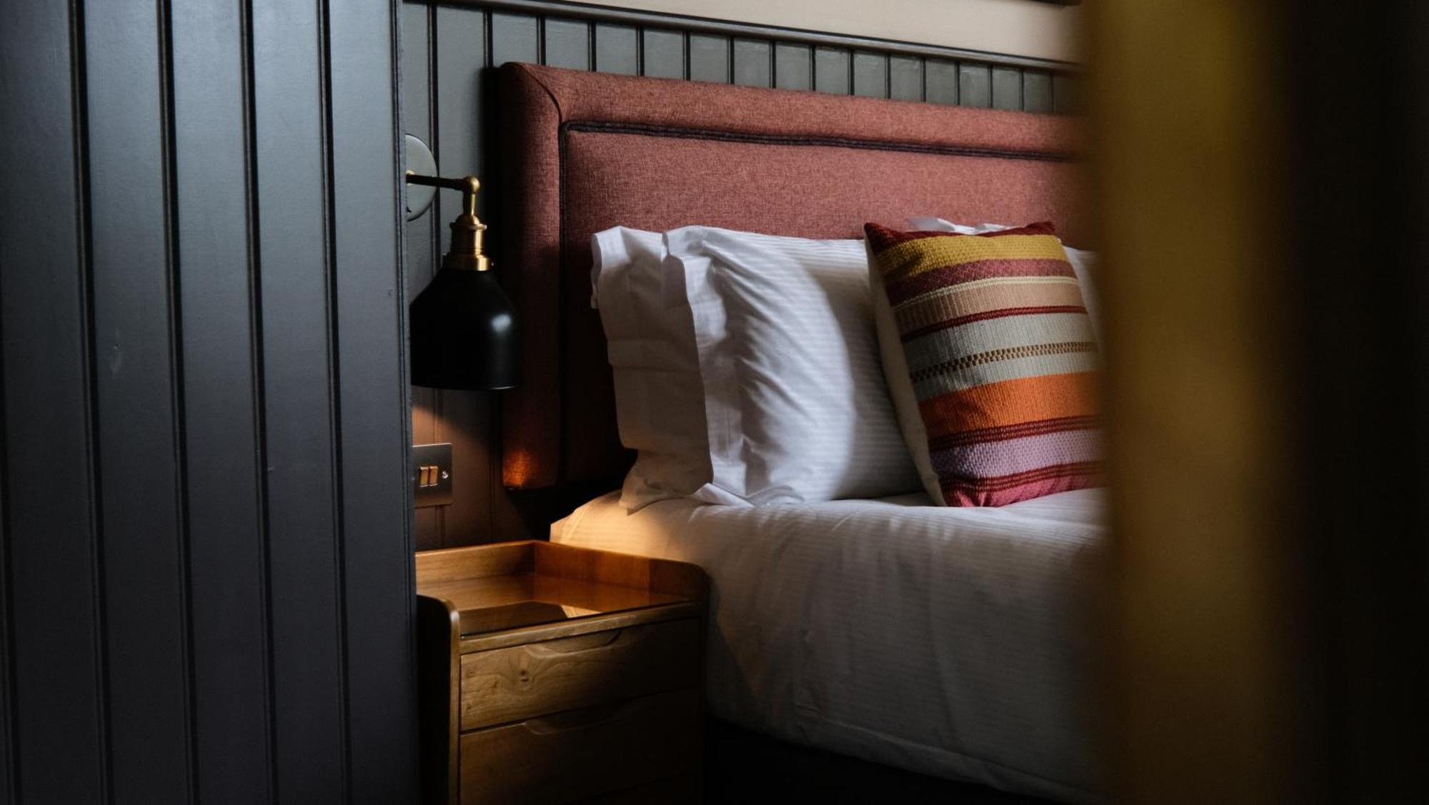 The Lawrance Luxury Aparthotel - ฮาร์โรเกต ภายนอก รูปภาพ