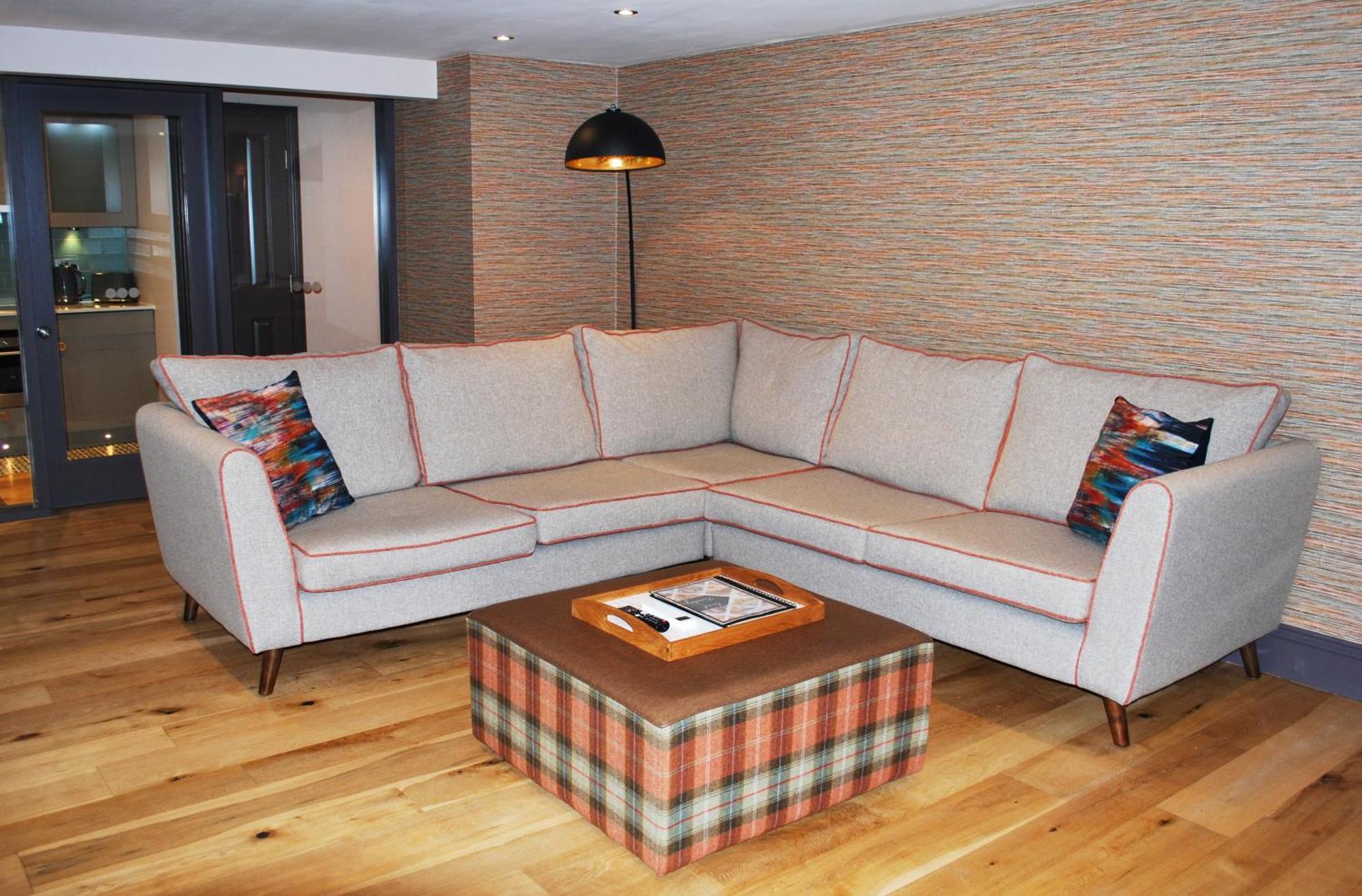 The Lawrance Luxury Aparthotel - ฮาร์โรเกต ภายนอก รูปภาพ
